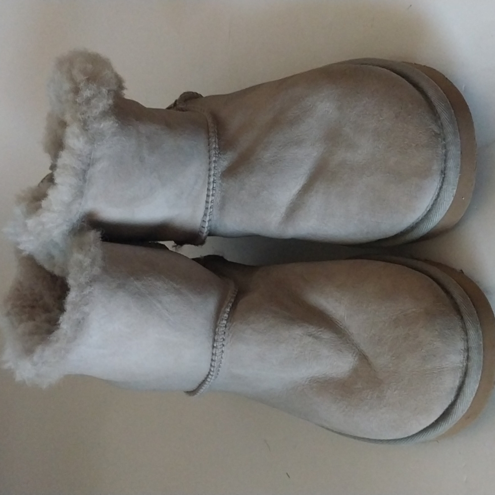 UGG ankle boots women 8